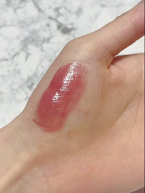 グラスティングメルティングバーム/rom&nd/リップバームを使ったクチコミ（2枚目）