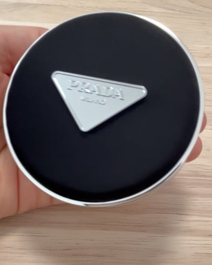 プラダ メッシュ クッション/PRADA BEAUTY/クッションファンデーションを使ったクチコミ(2枚目)