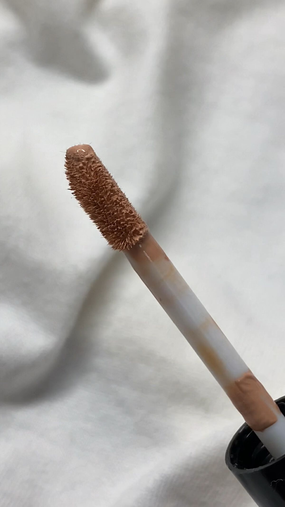 カバーパーフェクション チップコンシーラー/the SAEM/リキッドコンシーラーの動画クチコミ1つ目