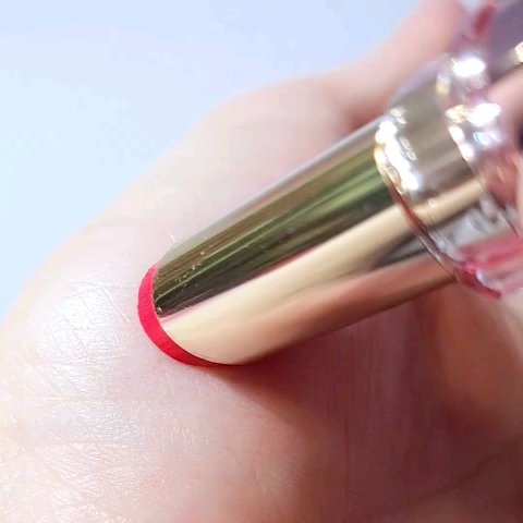 プレミアムステイルージュ/コフレドール/口紅の動画クチコミ2つ目