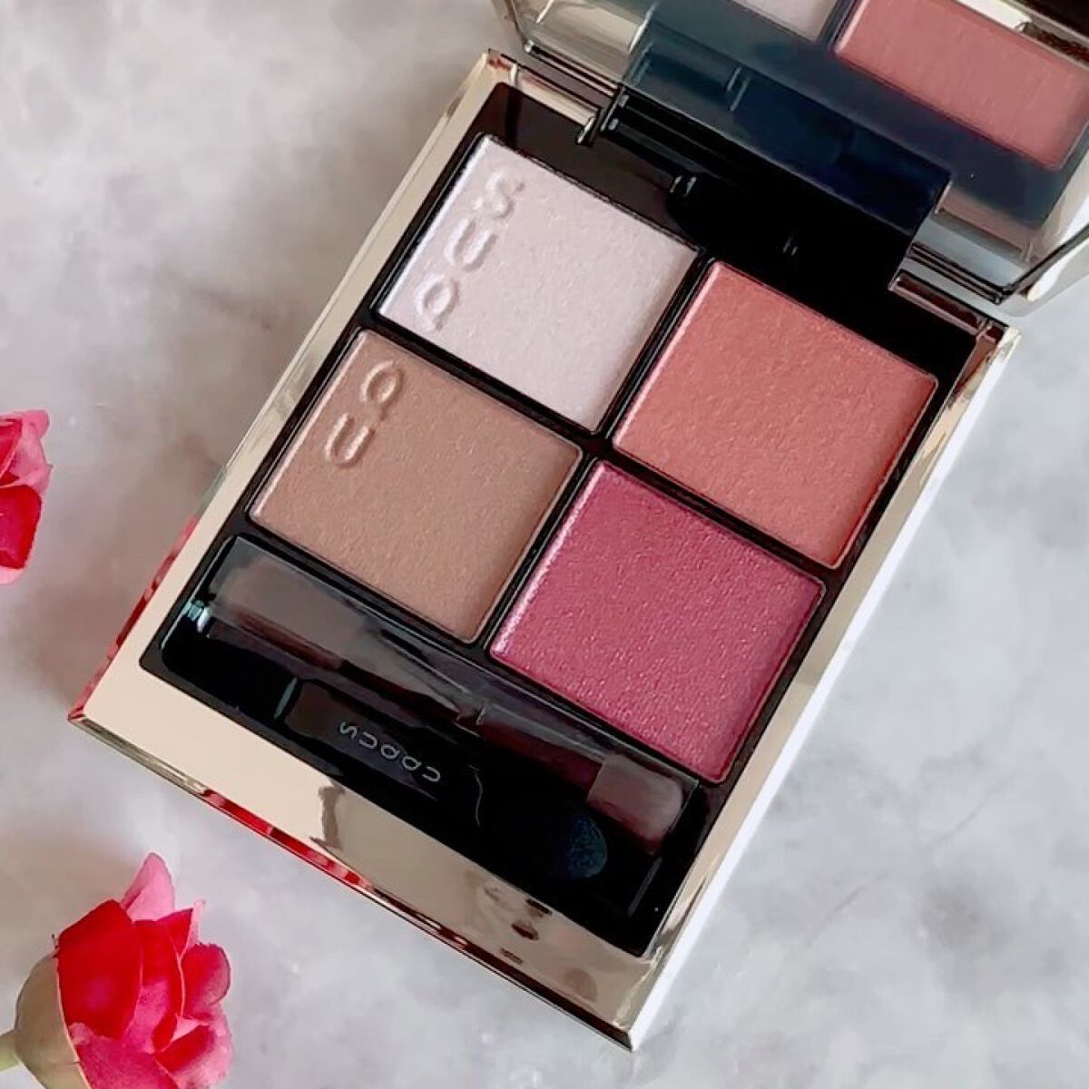 シグニチャー カラー アイズ 120 冬薔薇 -FUYUSOUBI/SUQQU/アイシャドウパレットを使ったクチコミ（2枚目）