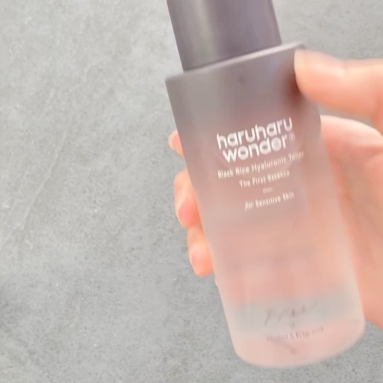 ブラックライス ヒアルロニックトナー/haruharu wonder/化粧水を使ったクチコミ（3枚目）