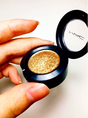 リップスティック/M・A・C/口紅を使ったクチコミ（2枚目）