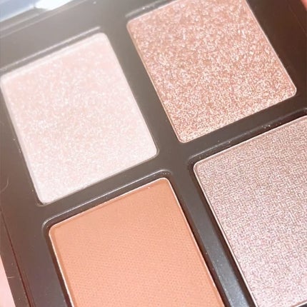 エトワルローズ 4色アイシャドウ/Étoile Rose/アイシャドウパレットを使ったクチコミ(4枚目)