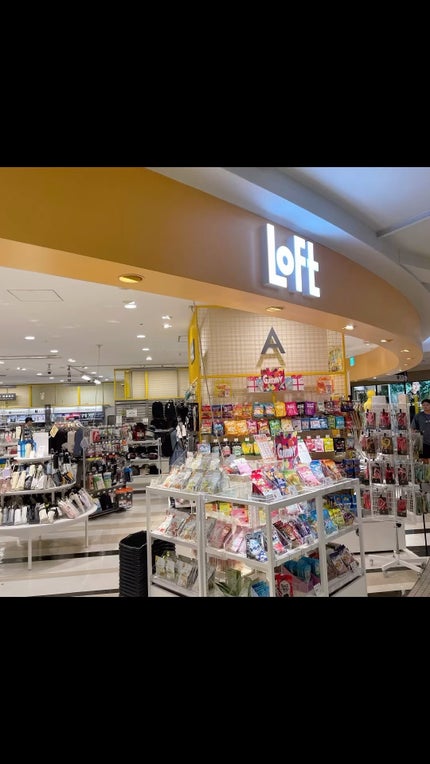 ナイトニードルリップ/CHOOSY/リップ美容液の人気ショート動画