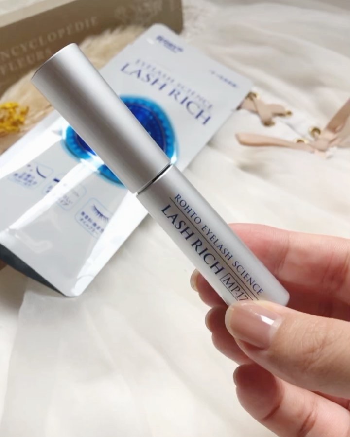 ラッシュリッチアイラッシュセラム/ロート製薬/まつげ美容液を使ったクチコミ（3枚目）