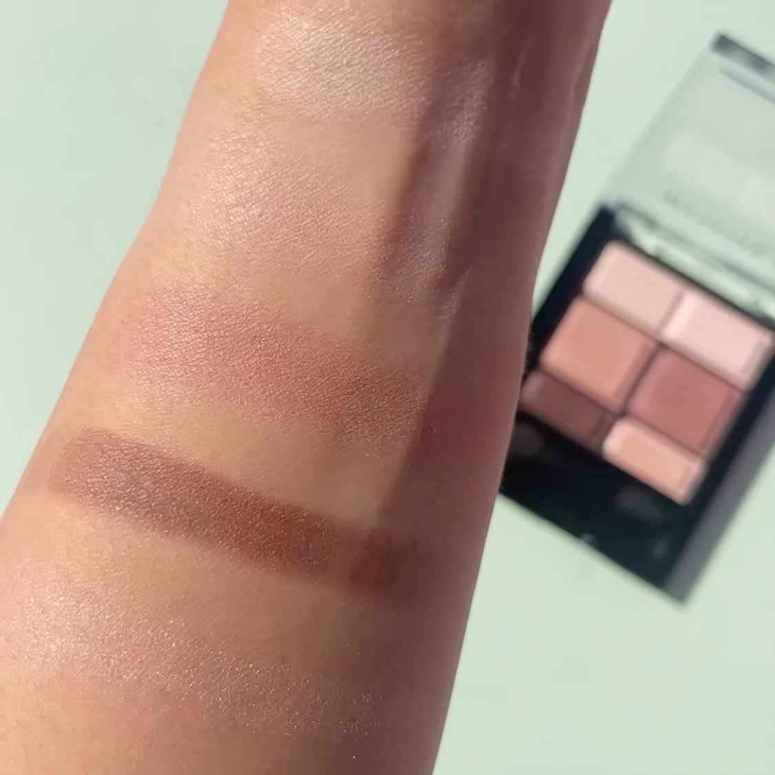 ラスティング メガ マット リキッド リップカラー/リンメル ロンドン/口紅の動画クチコミ3つ目