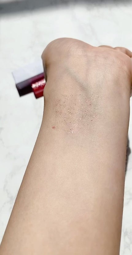 パールブリー アイグリッター  トライアングル/BLACK ROUGE/グリッターを使ったクチコミ(3枚目)