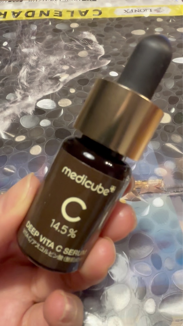 ディープビタCアンプル2.0/MEDICUBE/美容液を使ったクチコミ（2枚目）