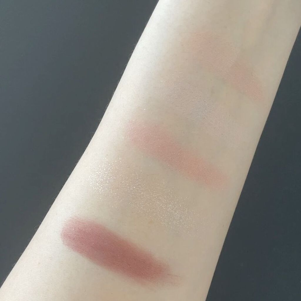 アイシャドウパレット - Magazine -/Aimmx/アイシャドウパレットの動画クチコミ3つ目