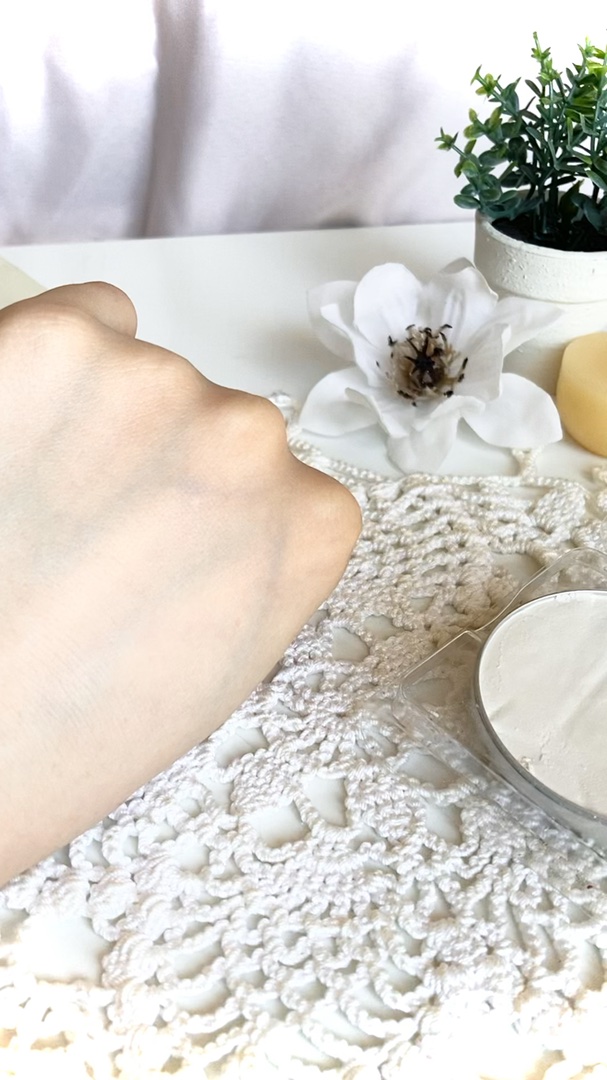 毛穴レスパウダー/CEZANNE/プレストパウダーを使ったクチコミ（1枚目）