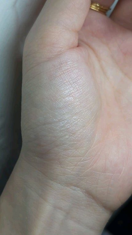 ライトリフレクティング プリズマティックパウダー/NARS/プレストパウダーの人気ショート動画