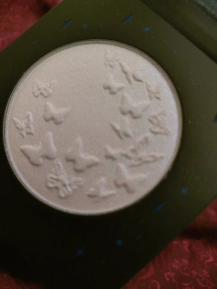 BEAMING BUTTERFLY ハイライター/SHEGLAM/パウダーハイライトの人気ショート動画