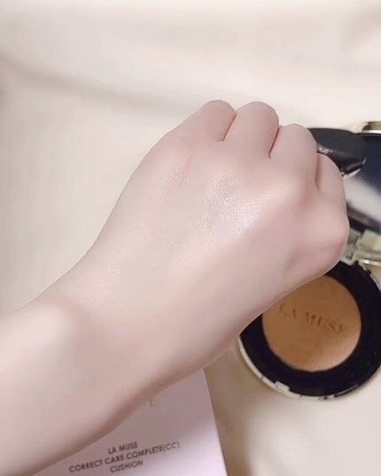 CORRECT CARE COMPLETE CC CUSHION/ラミューズ/クッションファンデーションの人気ショート動画