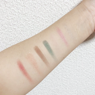 試してみた】SUQQU 2018 クリスマス アイシャドウ コンパクトの人気色