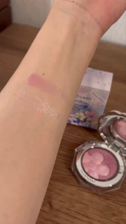 ジルスチュアート クリスタルブルーム ペタルクチュールアイズ デュオ/JILL STUART/アイシャドウパレットを使ったクチコミ(2枚目)