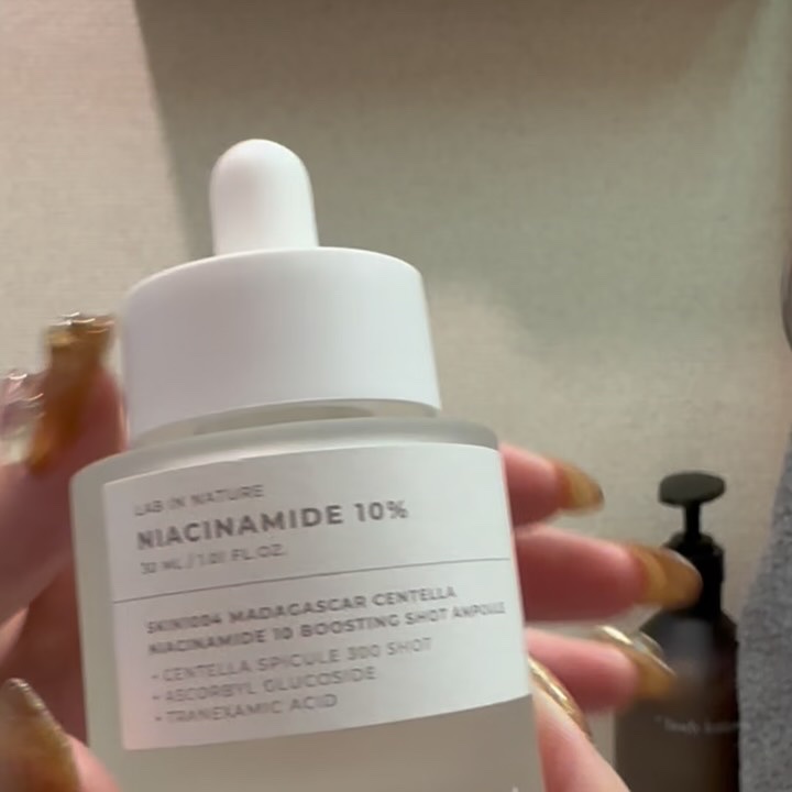 レチノール 0.2 ブースティングショット アンプル/SKIN1004/美容液を使ったクチコミ（2枚目）