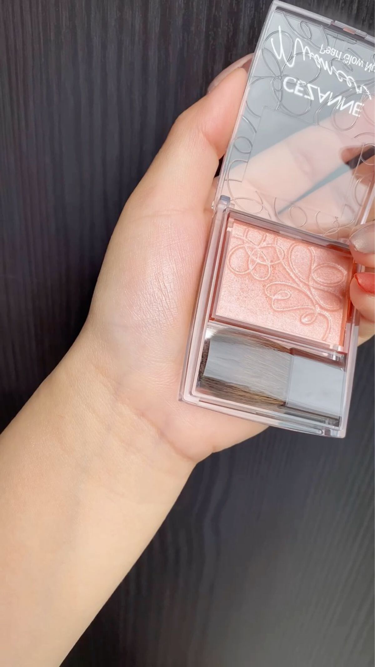 パールグロウニュアンサー/CEZANNE/パウダーハイライトを使ったクチコミ（2枚目）