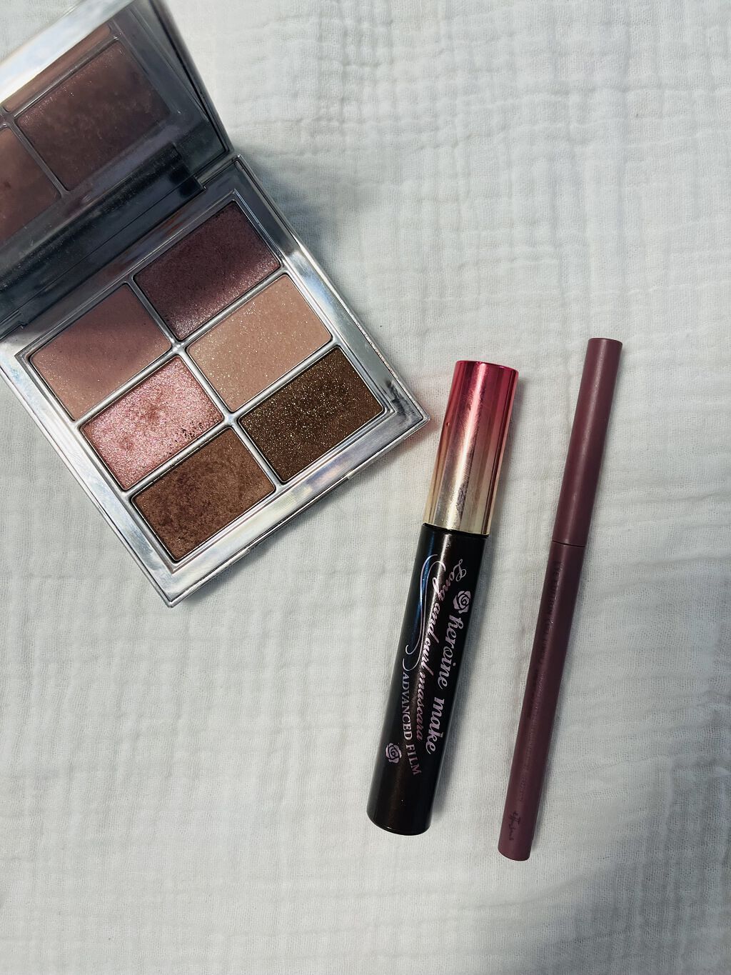 アイ ヴィーガン シアーパレット/AMUSE/アイシャドウパレットの人気ショート動画