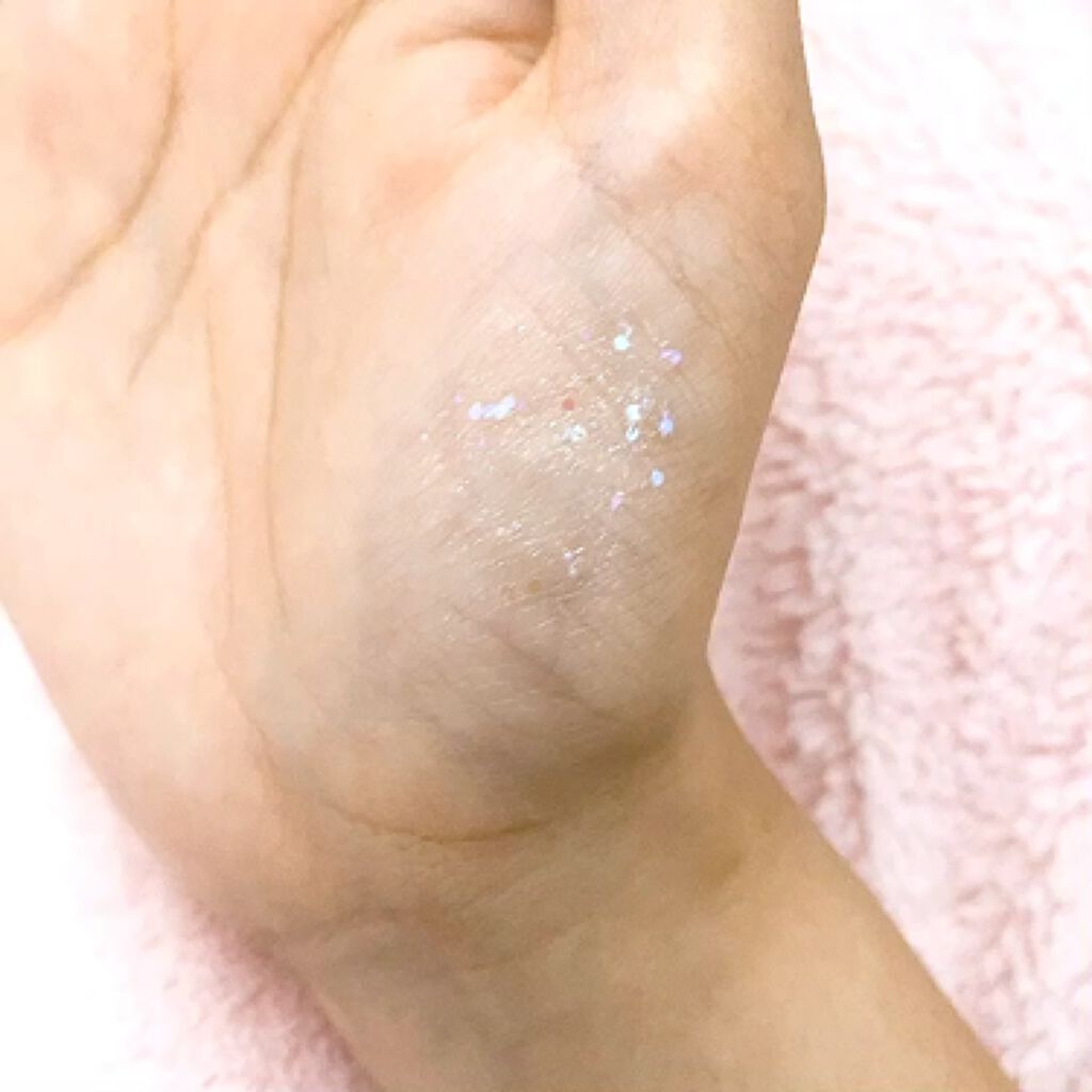 シャンパンアイグリッター/Peach C/グリッターを使ったクチコミ（3枚目）