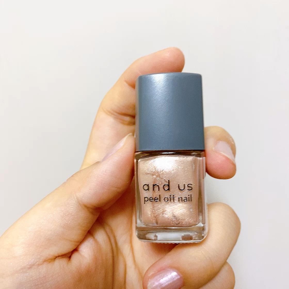 ピールオフマニキュア/and us/マニキュアの動画クチコミ4つ目