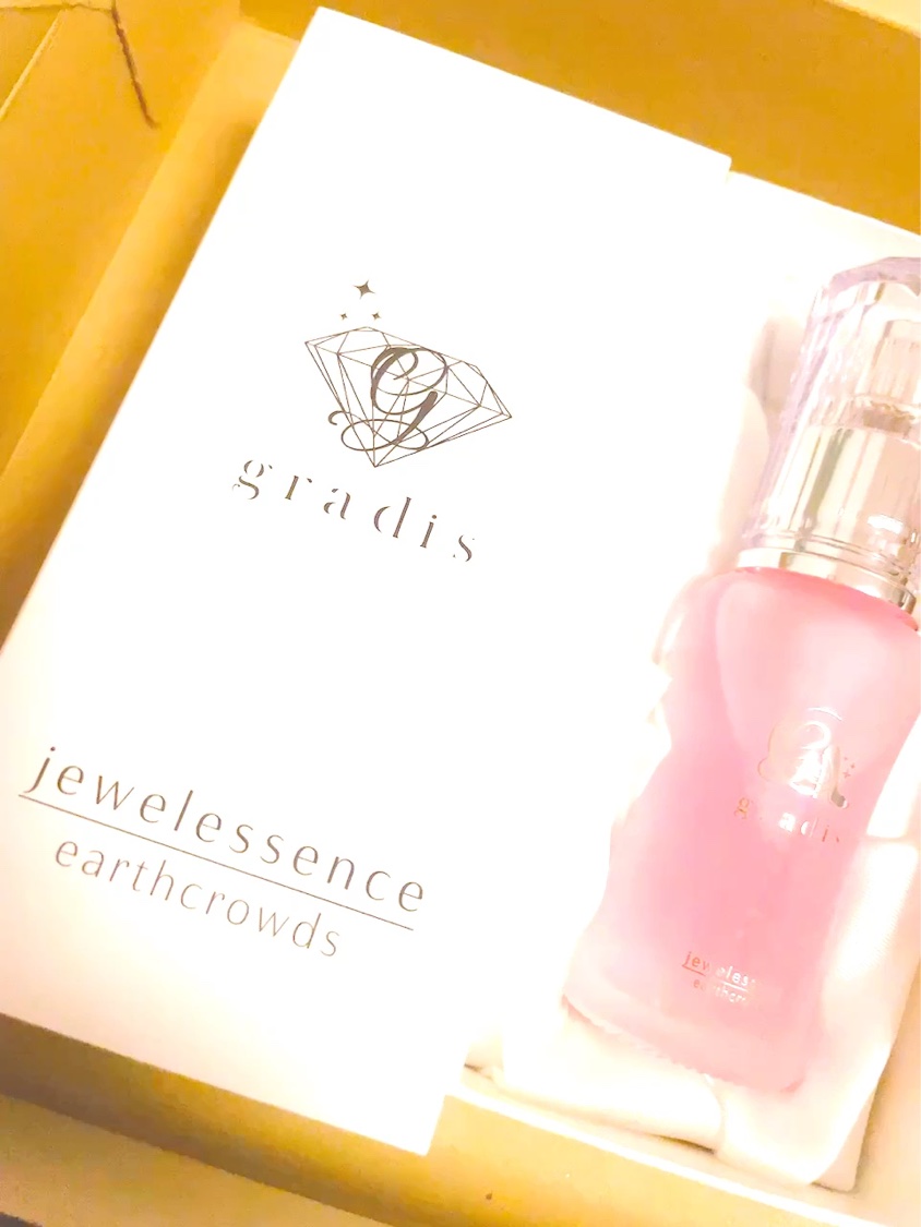 ジュエル エッセンス/gradis/美容液を使ったクチコミ（1枚目）