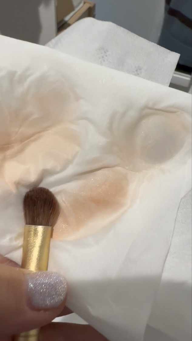拭き取るだけなの！５秒で感動メイクブラシクリーナー/からだWelcia・くらしWelcia/その他化粧小物の動画クチコミ1つ目