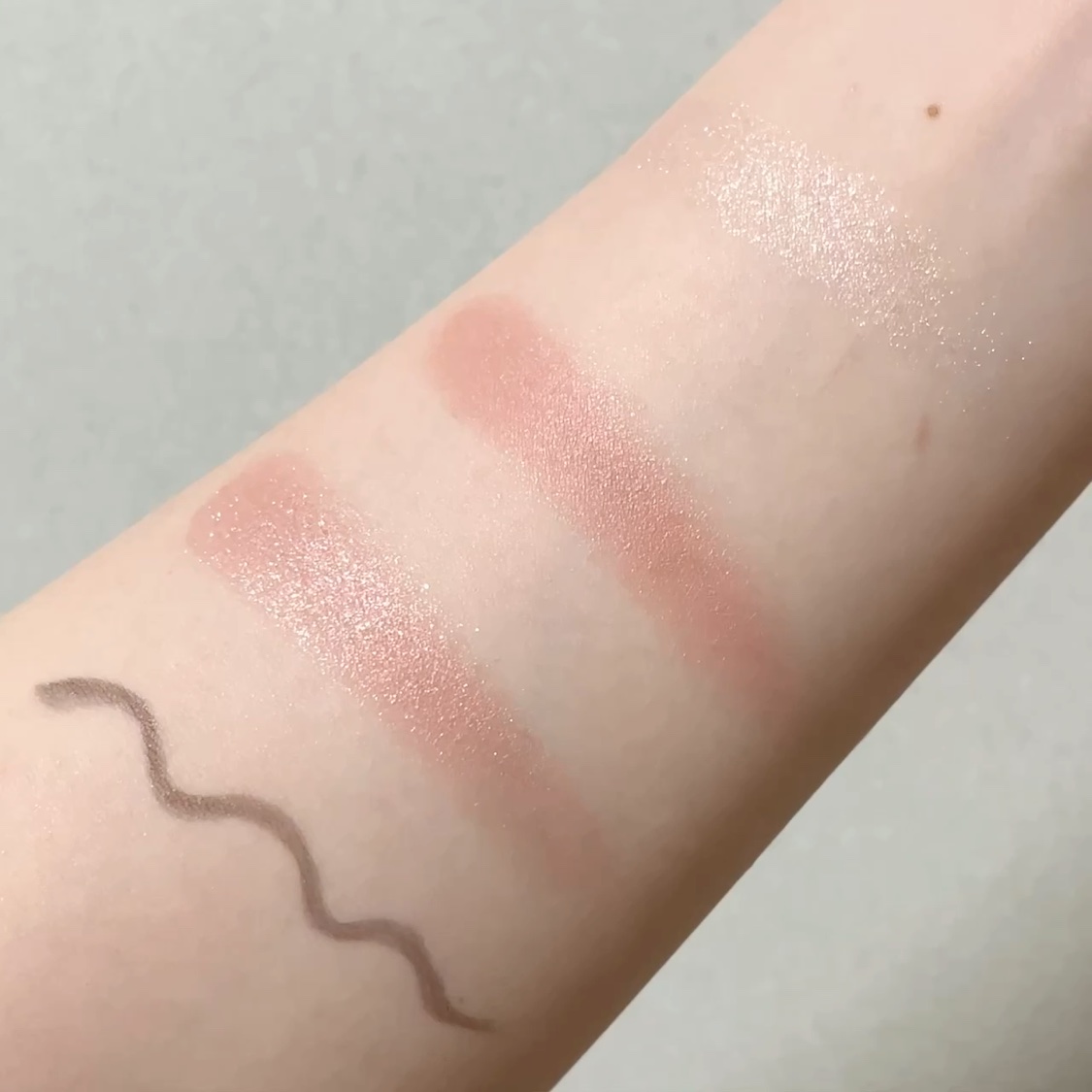 エテュセ アイエディション(リキッドライナー)/ettusais/リキッドアイライナーの動画クチコミ5つ目