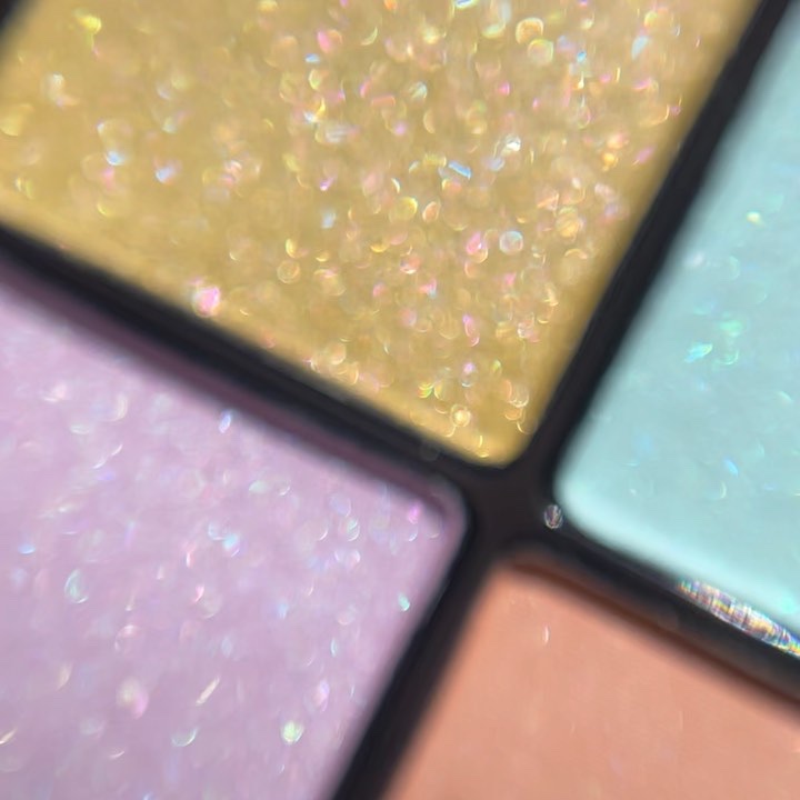 アイカラーレーション EX30 Mermaid Rhapsody/LUNASOL/アイシャドウパレットを使ったクチコミ（3枚目）