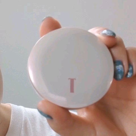 リズムシームレスウェア/TWANY/化粧下地を使ったクチコミ（3枚目）