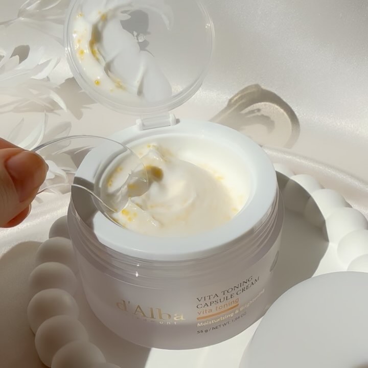 ビタトーニングカプセルクリーム/ダルバ/フェイスクリームを使ったクチコミ（2枚目）