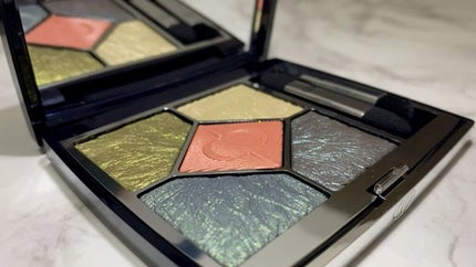 サンク クルール クチュール<バーズ オブ ア フェザー>/Dior/アイシャドウパレットの人気ショート動画