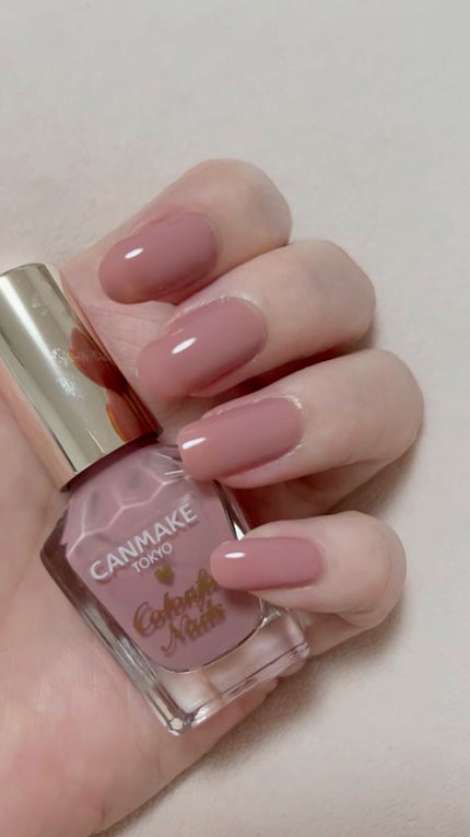 カラフルネイルズ/キャンメイク/マニキュアの人気ショート動画