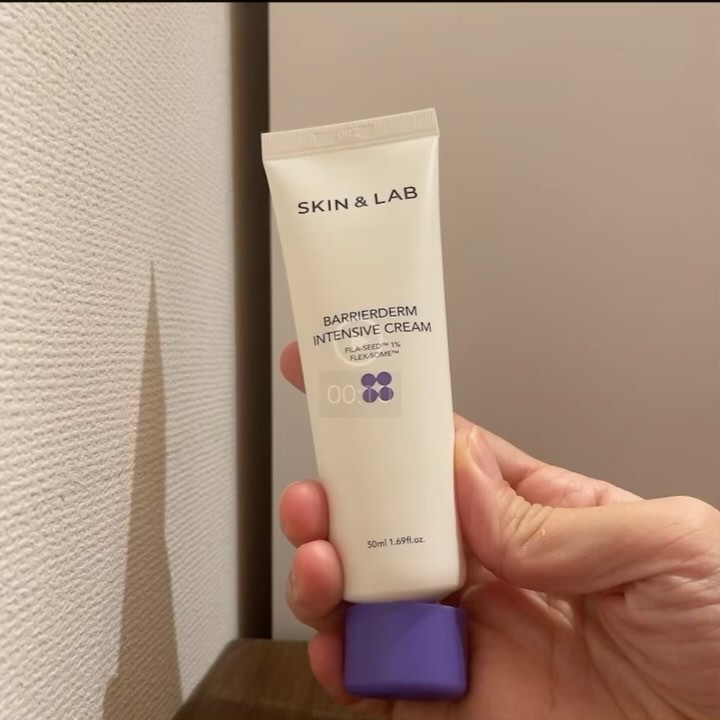 バリアダームモイストクリーム/SKIN&LAB/フェイスクリームを使ったクチコミ（2枚目）