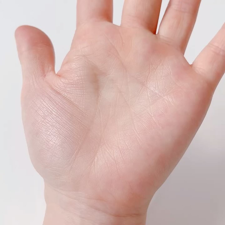 ベイクドブラッシュ/Glint/パウダーチークの動画クチコミ4つ目