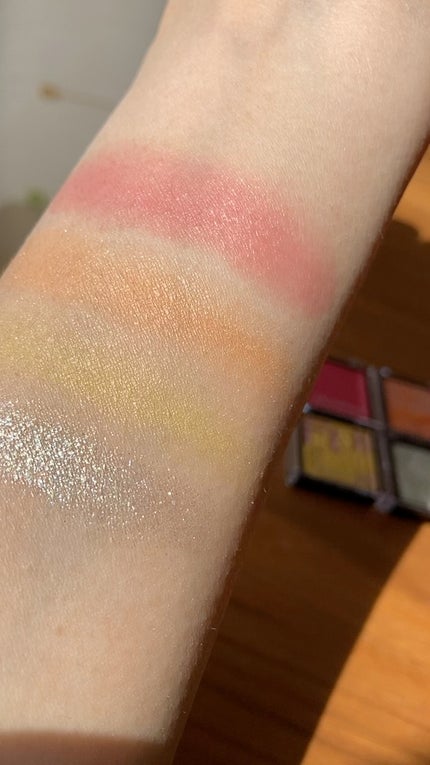 ドラマティックアイカラー (パウダー)/(クリーム)/マキアージュ/アイシャドウパレットの人気ショート動画