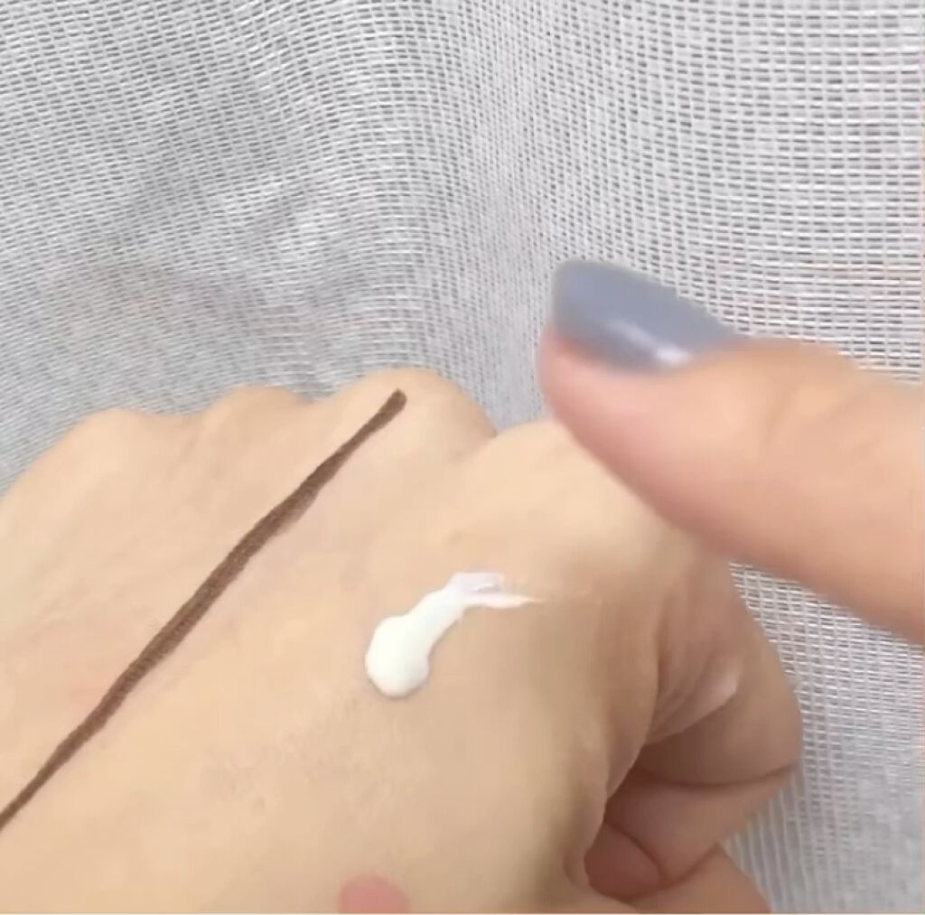 UVイデア XL/ラ ロッシュ ポゼ/日焼け止めミルクの動画クチコミ1つ目