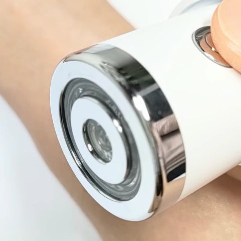 メラジュランナイアシン15トーニングセラム/MEDITHERAPY/美容液の動画クチコミ4つ目