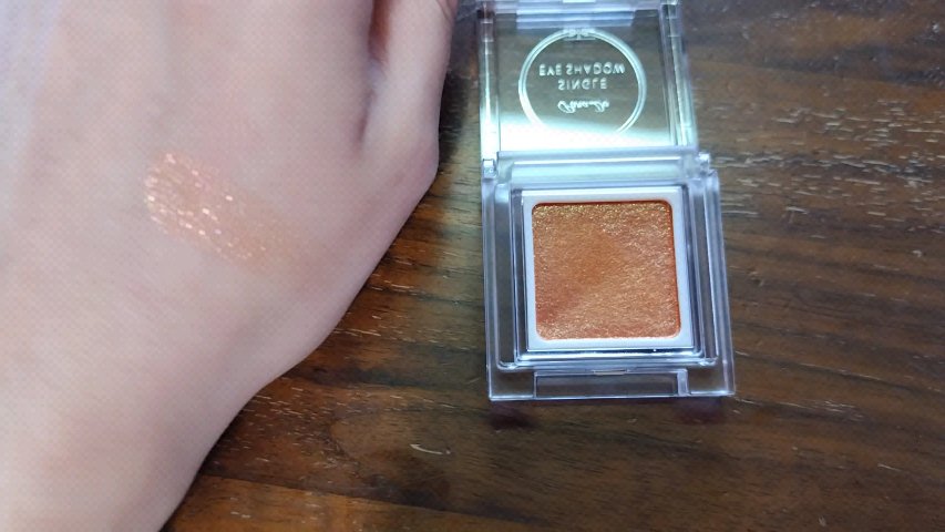 パラドゥ シングルアイシャドウ	/パラドゥ/単色アイシャドウの人気ショート動画