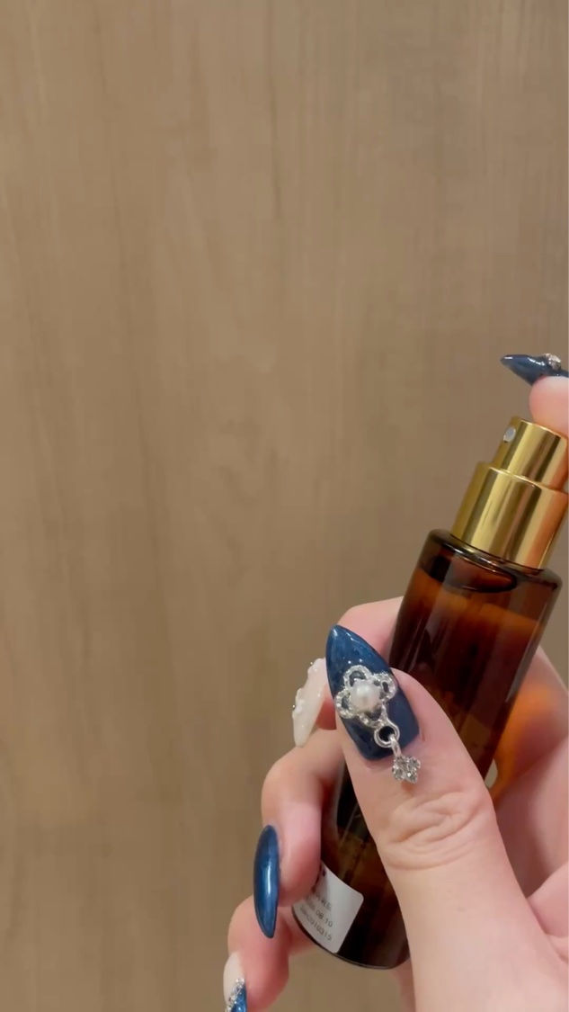 EXTRAIT DE PARFUM BERRY SEXY/Youssoful/香水(レディース)の動画クチコミ3つ目