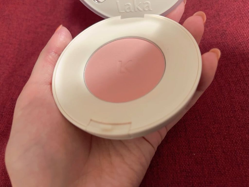 バイタルシアーブラッシャー/Laka/パウダーチークを使ったクチコミ（1枚目）