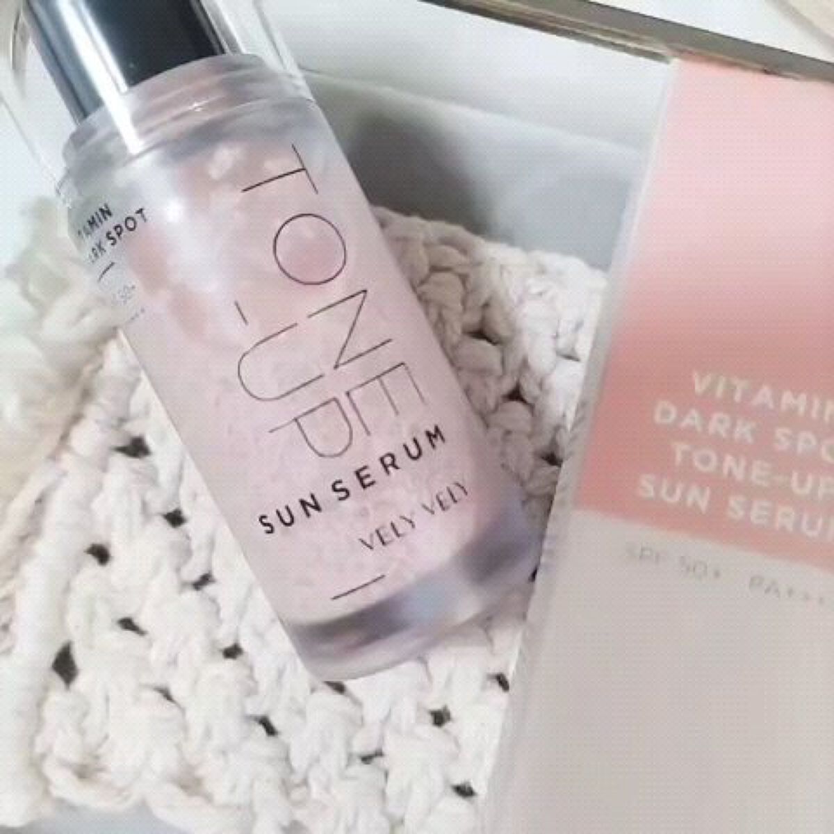 ビタミントーンアップサンセラム/VELY VELY/日焼け止めローションを使ったクチコミ（3枚目）