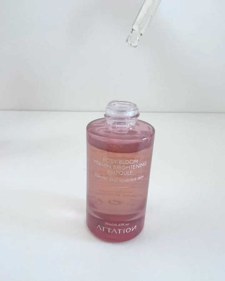 ロージーブルーム高濃縮ビタミン美容液/ATTATION/美容液の動画クチコミ3つ目