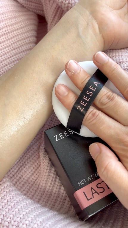 大容量オイルコントロールセッティングパウダー/ZEESEA/ルースパウダーの人気ショート動画