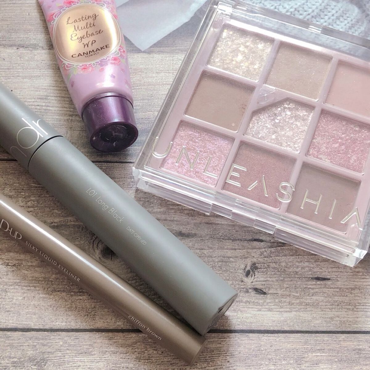 ラスティングマルチアイベース WP/キャンメイク/アイシャドウベースの人気ショート動画