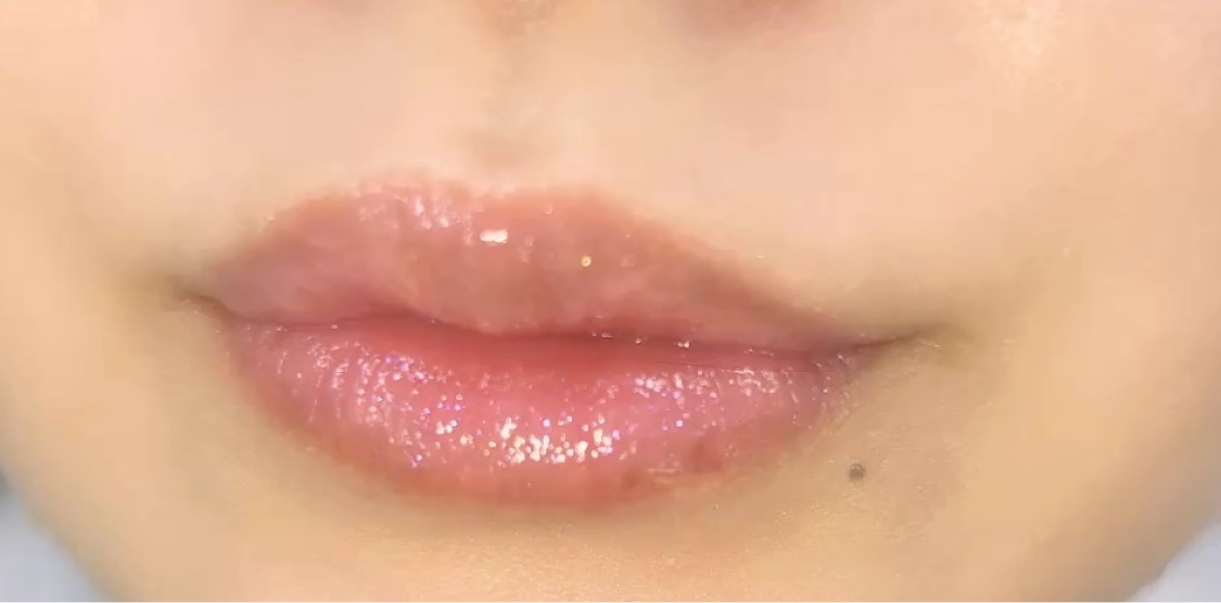 ディオール アディクト リップ グロウ バター/Dior/口紅・グロス・リップライナー・リップケアを使ったクチコミ（3枚目）