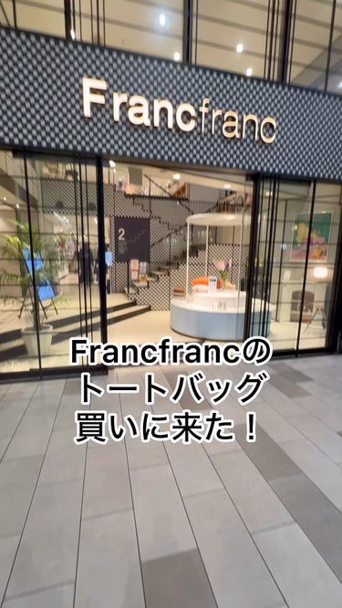 .
＼可愛すぎて買いすぎた😂／
Francfranc（ @francfranc_official ）から26日に発売された
クリアトートバッグが可愛くて買いに行ったら
他のバッグも魅力的で結局色々買っち