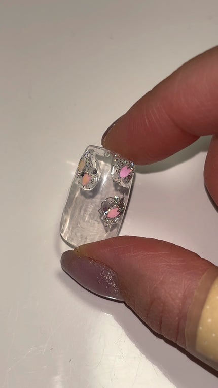 グリッター6個セット/DAISO/ネイルチップ・パーツの人気ショート動画