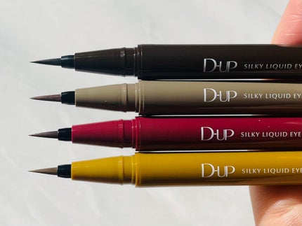 シルキーリキッドアイライナーWP/D-UP/リキッドアイライナーの人気ショート動画