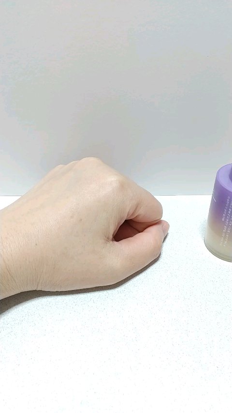 パワフルビーンの弾力セラム/HANYUL(ハンユル)/美容液を使ったクチコミ（2枚目）